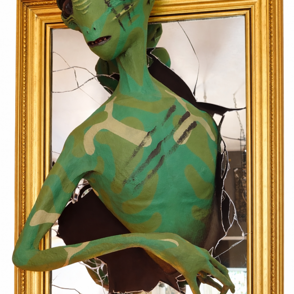 Fauxidermy primitive alien